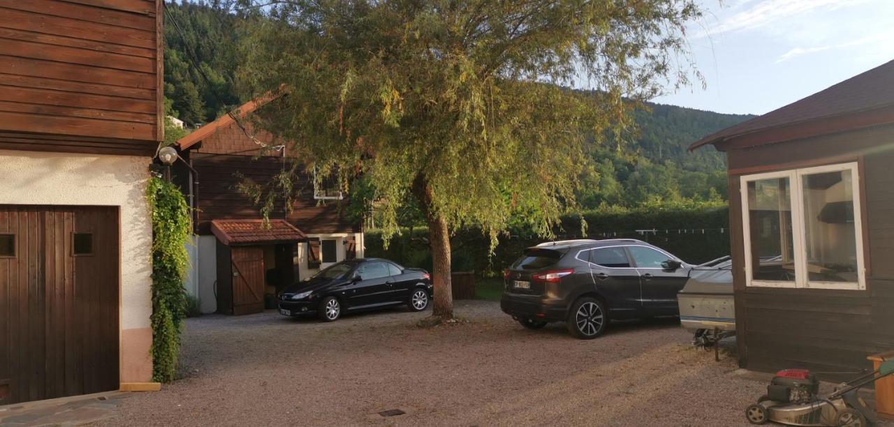 Gites Les Grandes Voies - Cle Vacances Le Ménil Eksteriør bilde